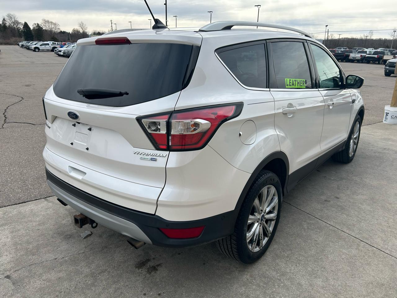 Ford Escape Titanium 4WD 2018