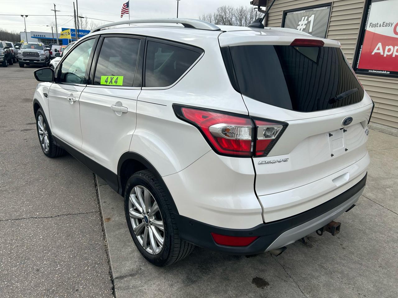 Ford Escape Titanium 4WD 2018