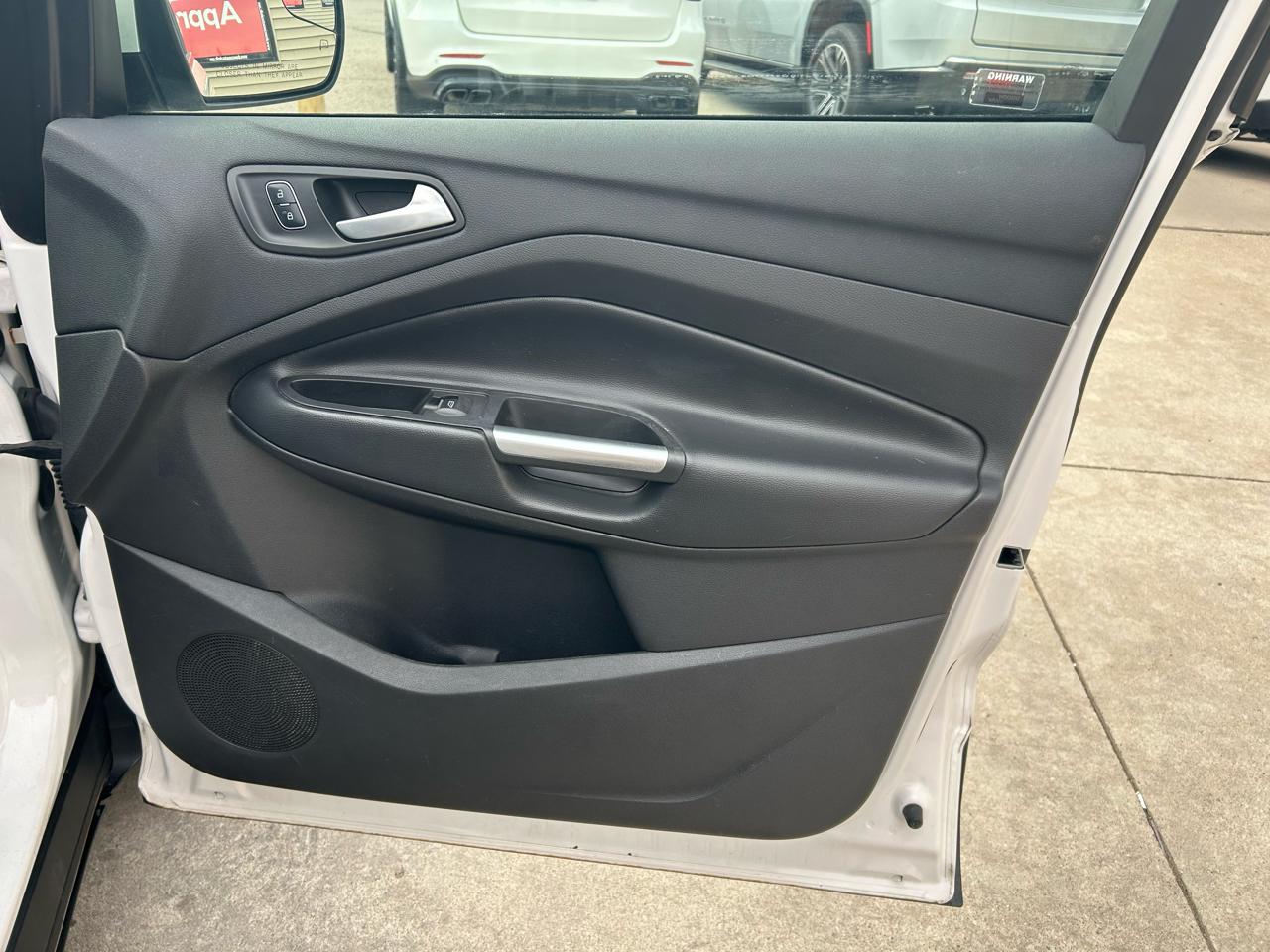 Ford Escape Titanium 4WD 2018