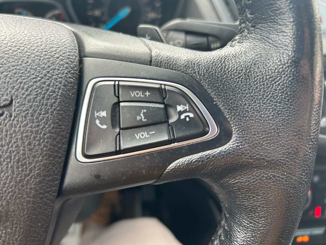 Ford Escape Titanium 4WD 2018