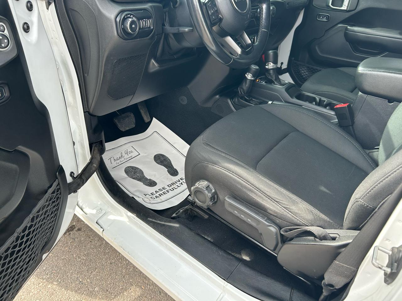 Jeep Wrangler Unlimited Sport 2019