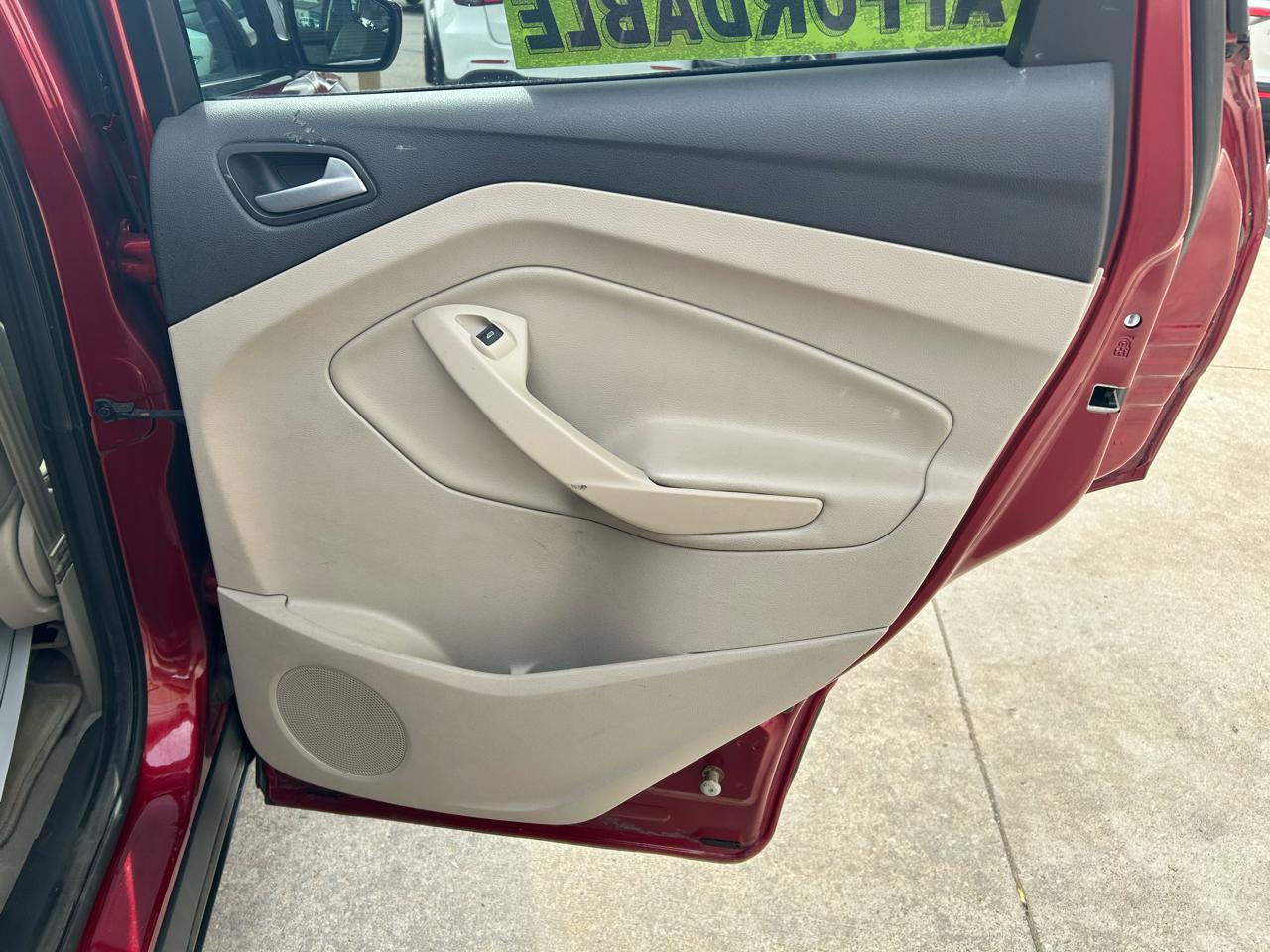 Ford Escape SE FWD 2014