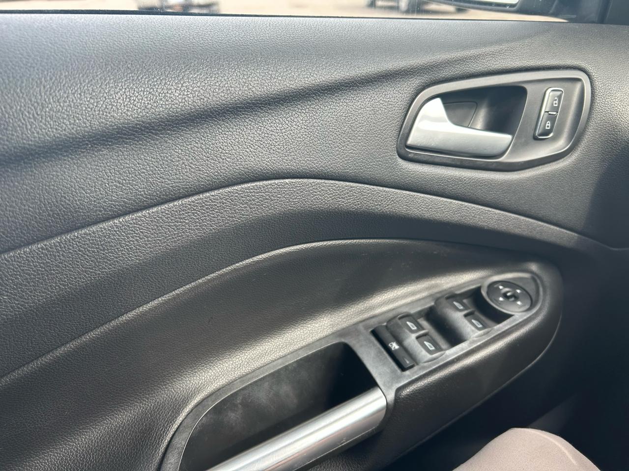 Ford Escape SE 4WD 2014