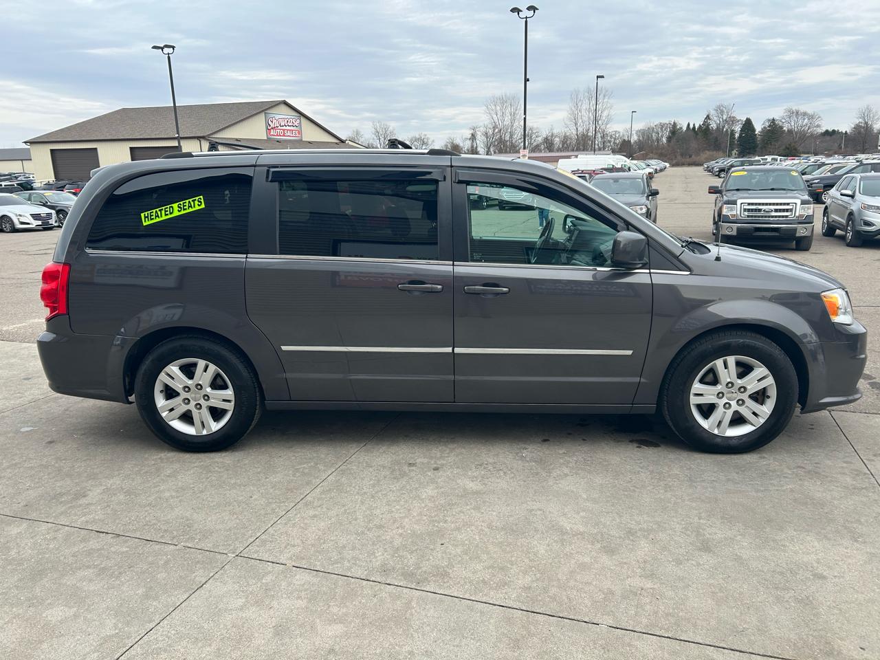 Dodge Grand Caravan Crew 2015