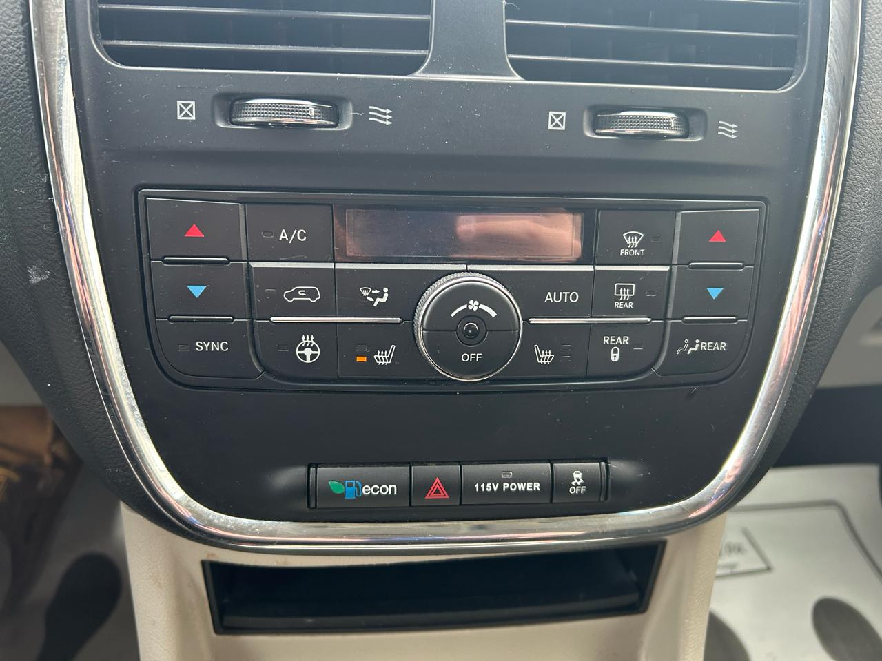 Dodge Grand Caravan Crew 2015