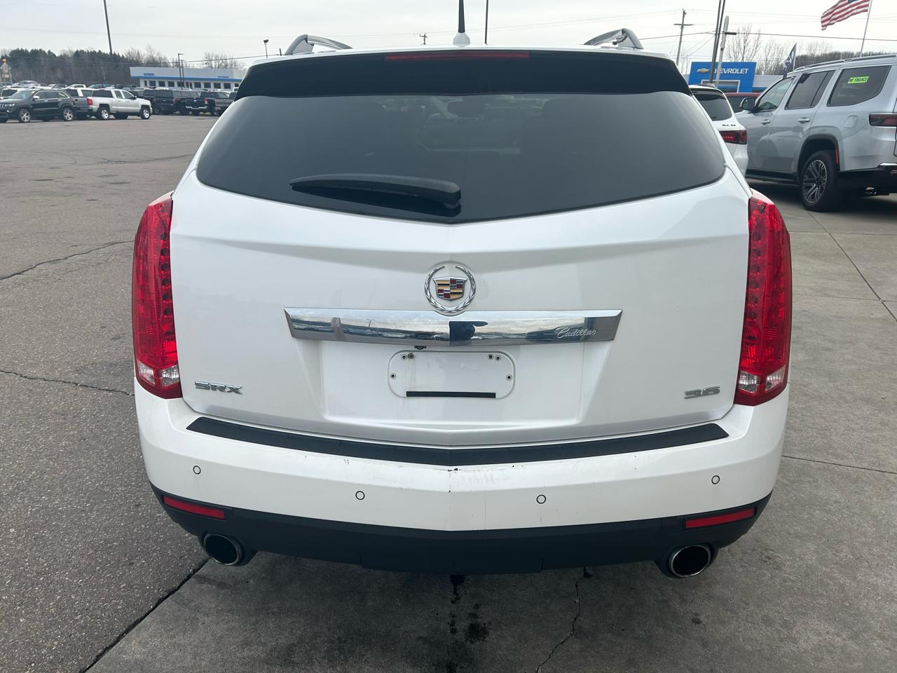 Cadillac SRX Luxury Collection FWD 2014