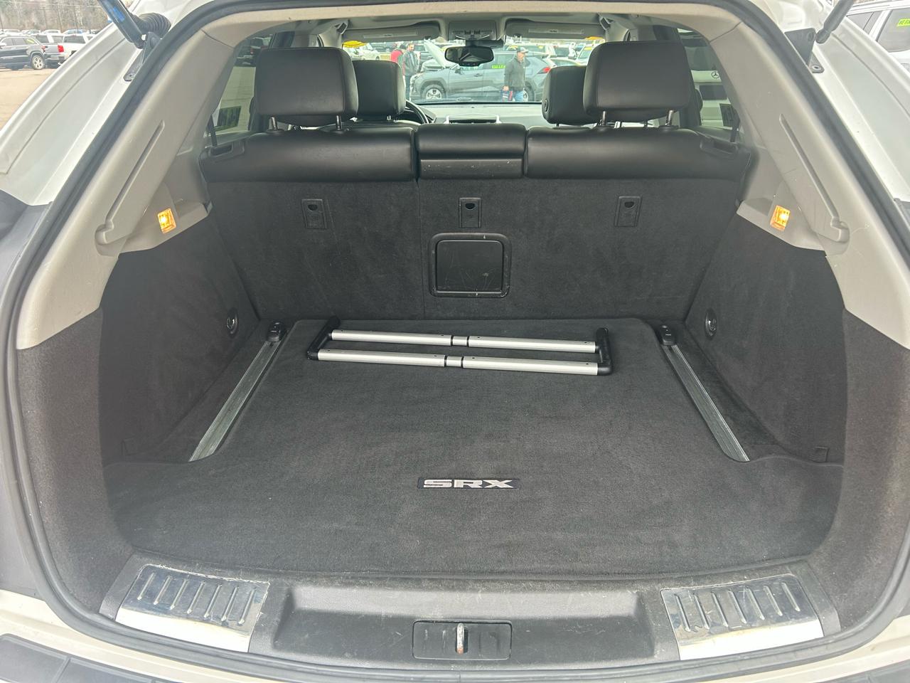 Cadillac SRX Luxury Collection FWD 2014