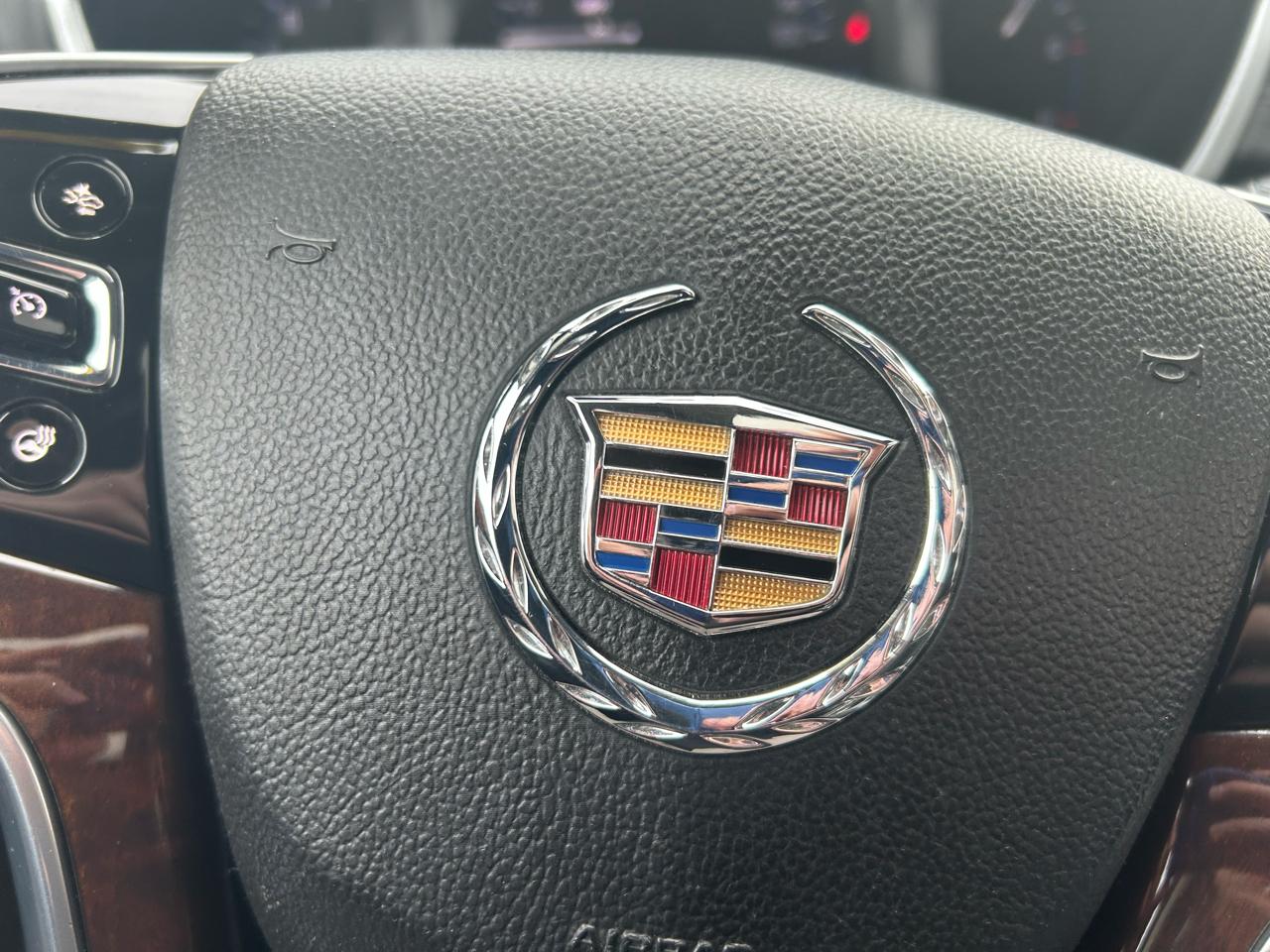 Cadillac SRX Luxury Collection FWD 2014