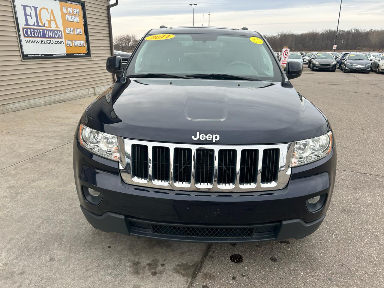 Jeep Grand Cherokee Laredo 4WD 2011
