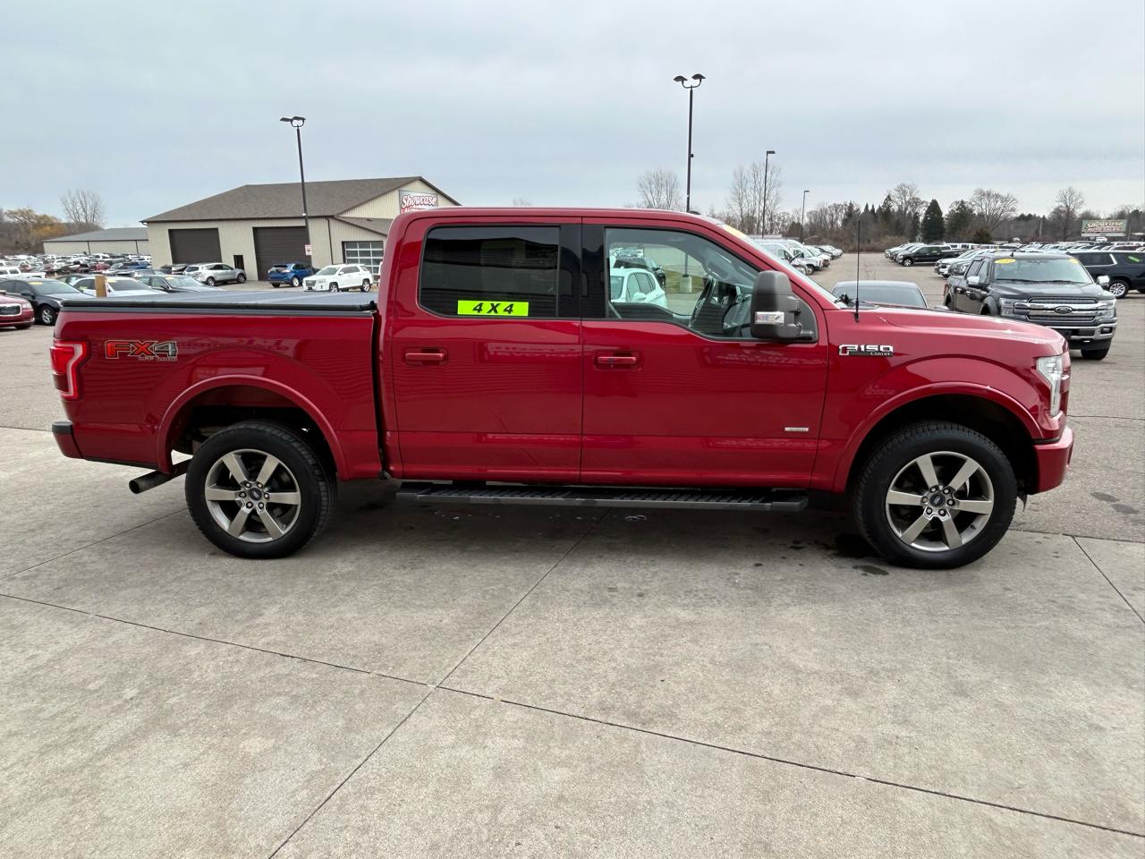 Ford F-150 XL SuperCrew 5.5-ft. Bed 4WD 2015