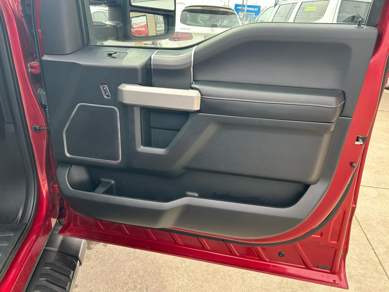 Ford F-150 XL SuperCrew 5.5-ft. Bed 4WD 2015