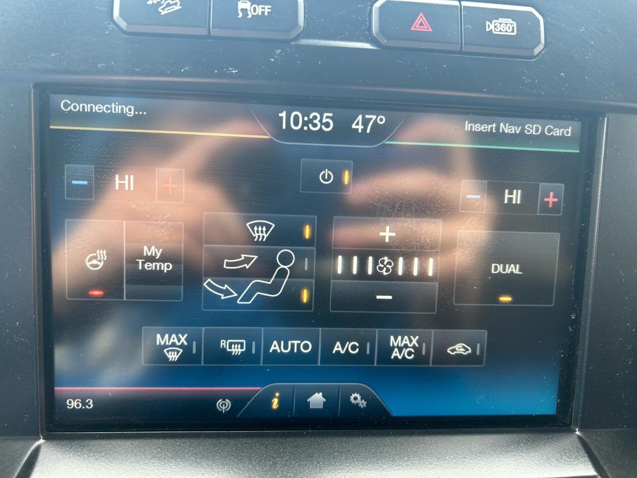 Ford F-150 XL SuperCrew 5.5-ft. Bed 4WD 2015