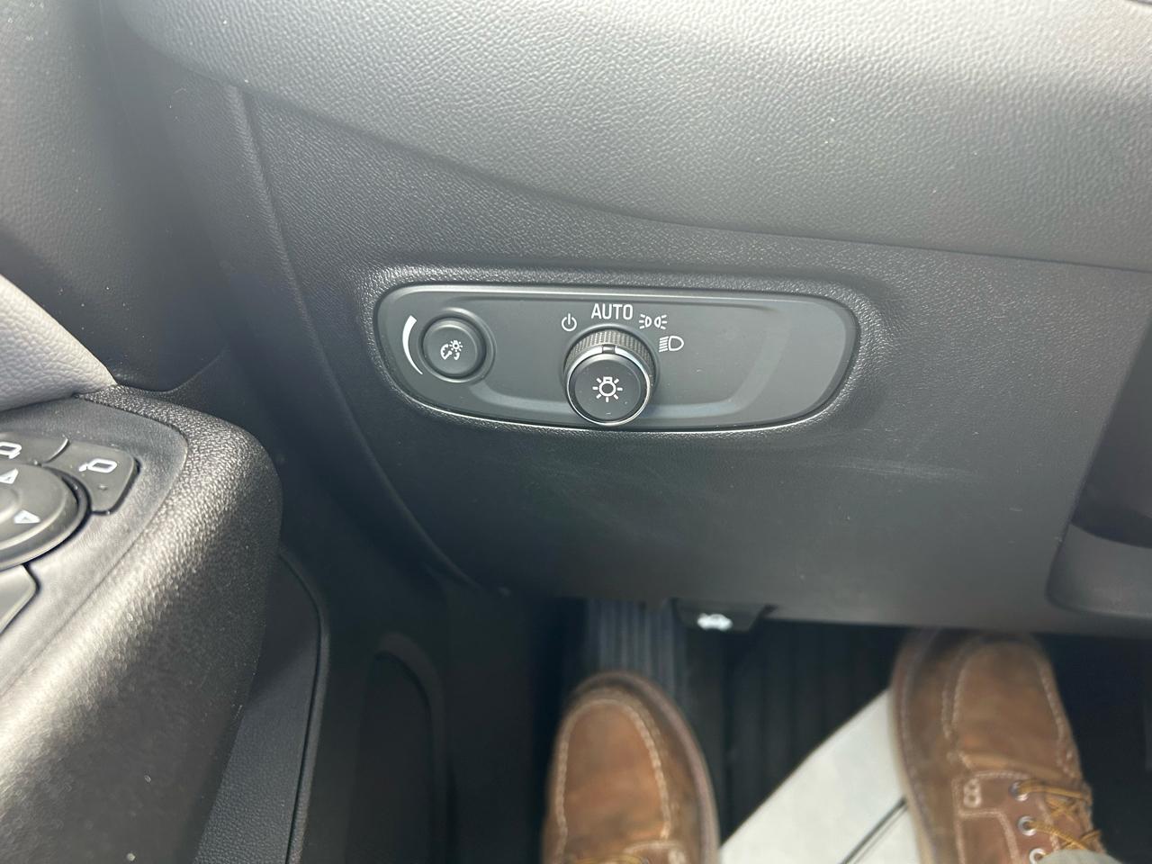 Chevrolet Equinox LS 2WD 2019