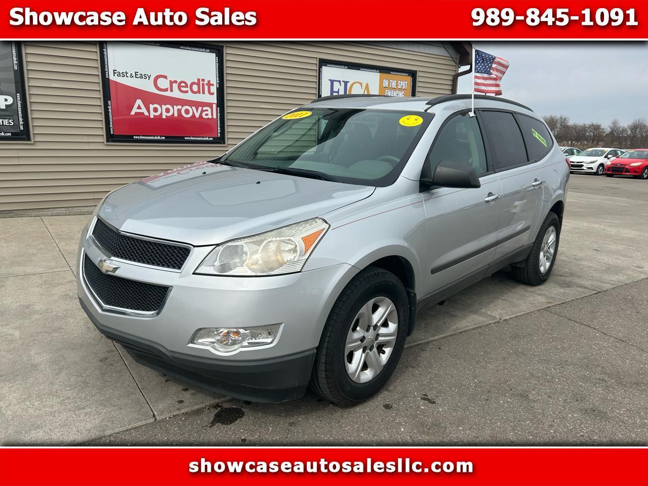 Chevrolet Traverse LS FWD w/PDC 2011