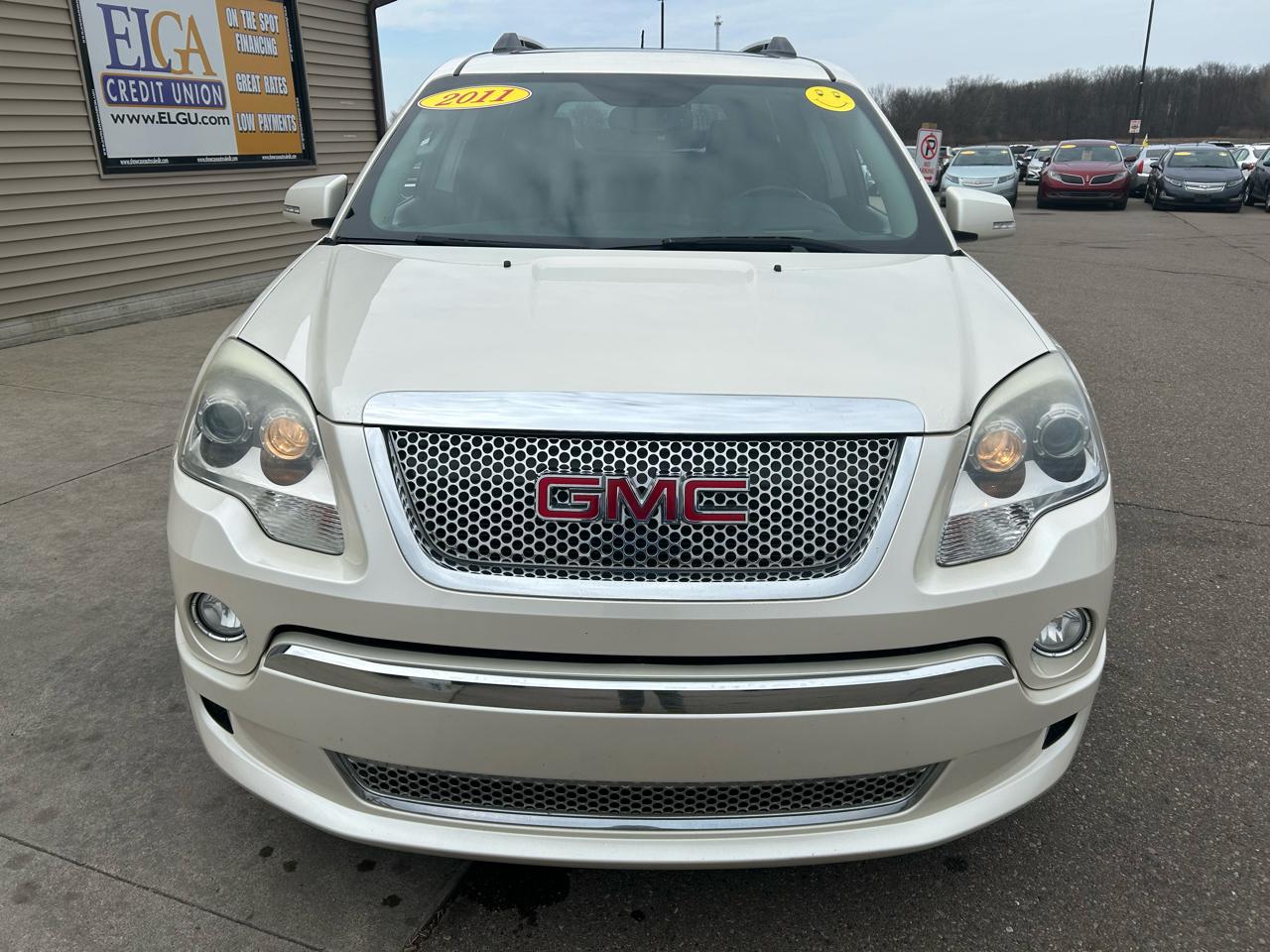 GMC Acadia Denali AWD 2011