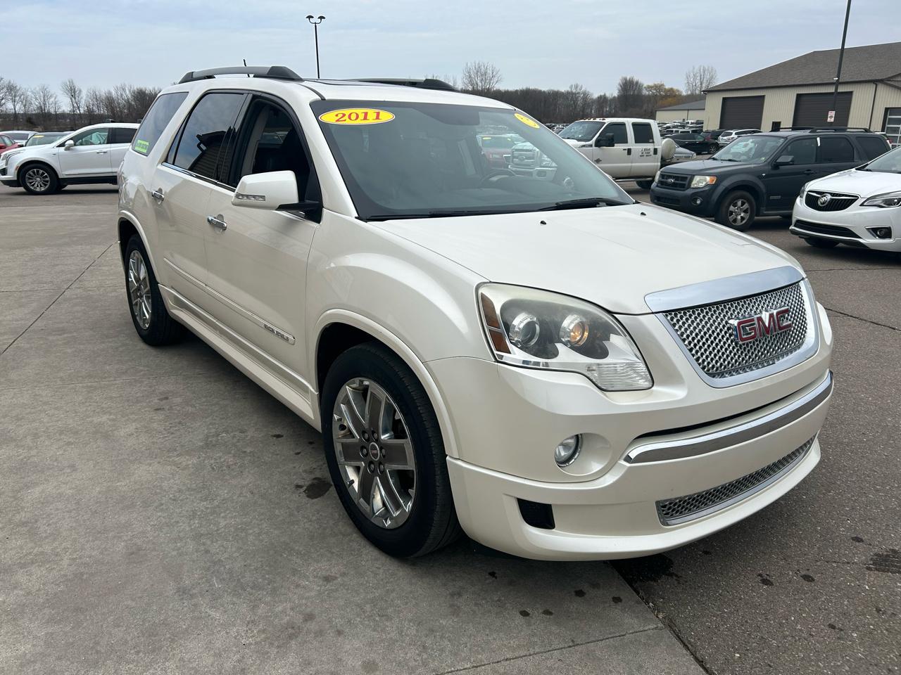 GMC Acadia Denali AWD 2011