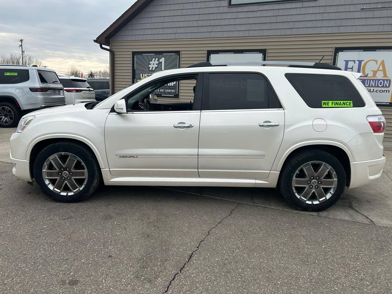 GMC Acadia Denali AWD 2011