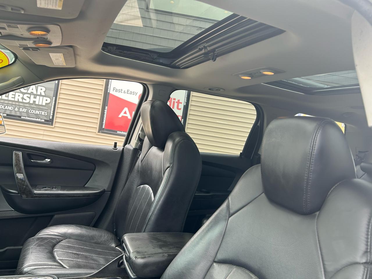 GMC Acadia Denali AWD 2011