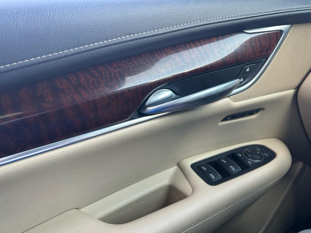 Cadillac XT5 Luxury AWD 2017