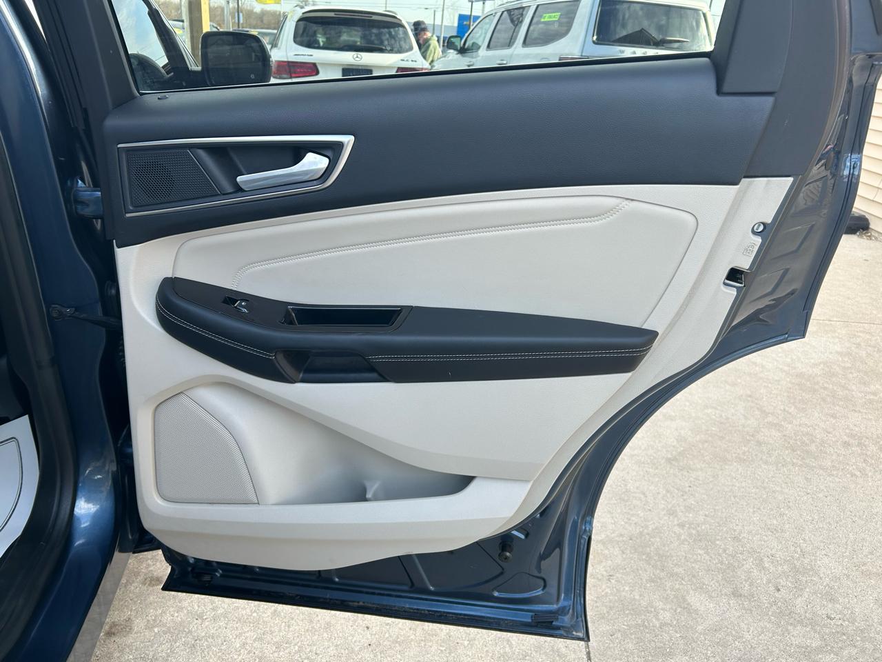 Ford Edge Titanium 2019