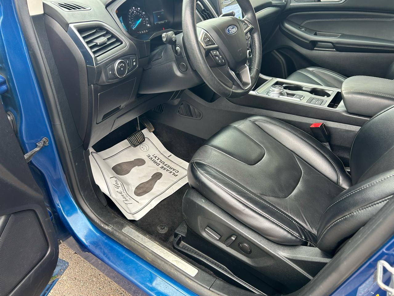 Ford Edge Titanium AWD 2022