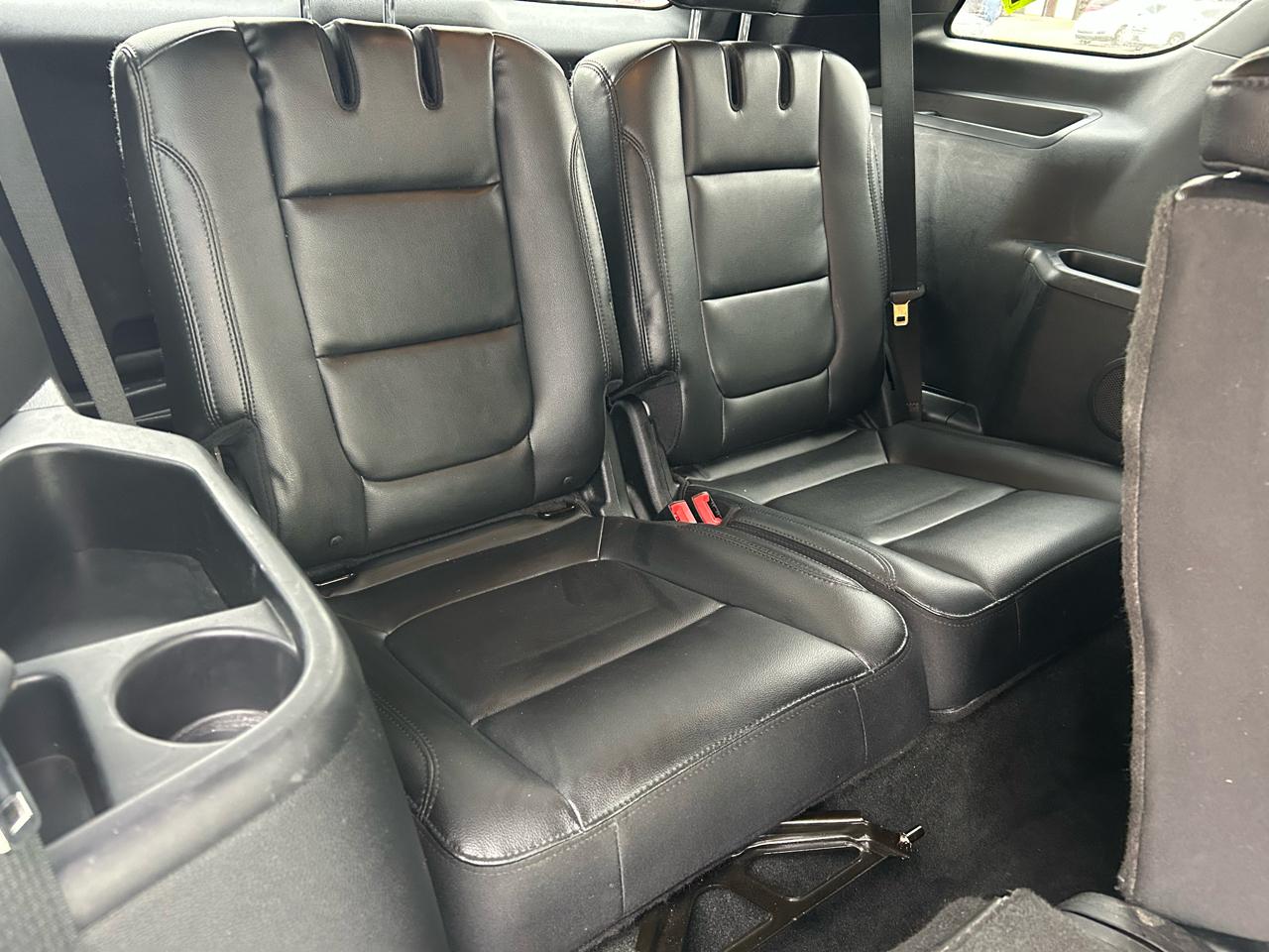 Ford Explorer XLT FWD 2016