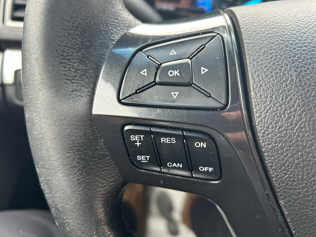 Ford Explorer XLT FWD 2016