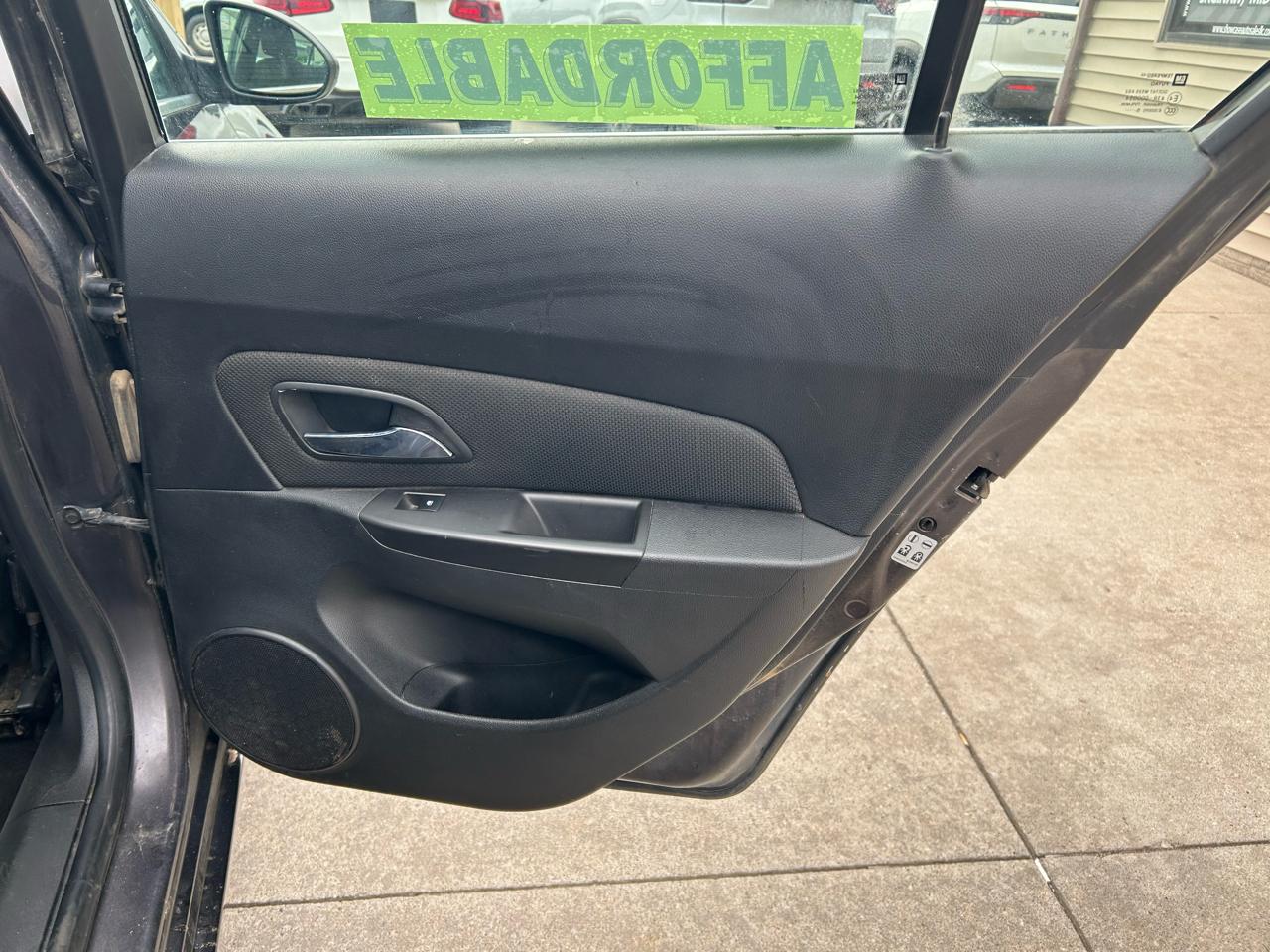 Chevrolet Cruze 1LT Auto 2014