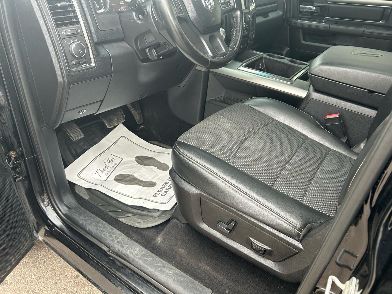 RAM 1500 Sport Quad Cab 4WD 2014