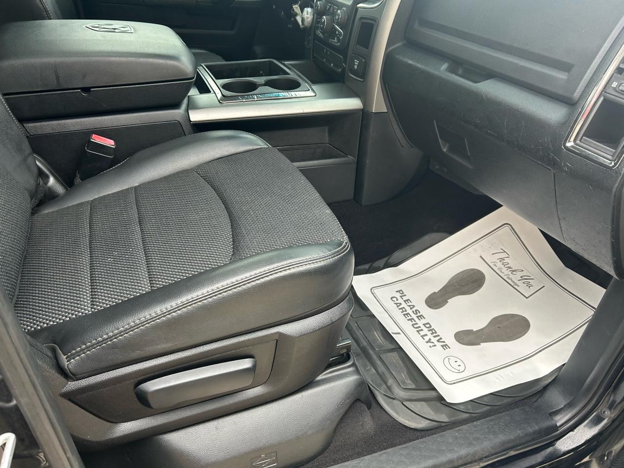 RAM 1500 Sport Quad Cab 4WD 2014