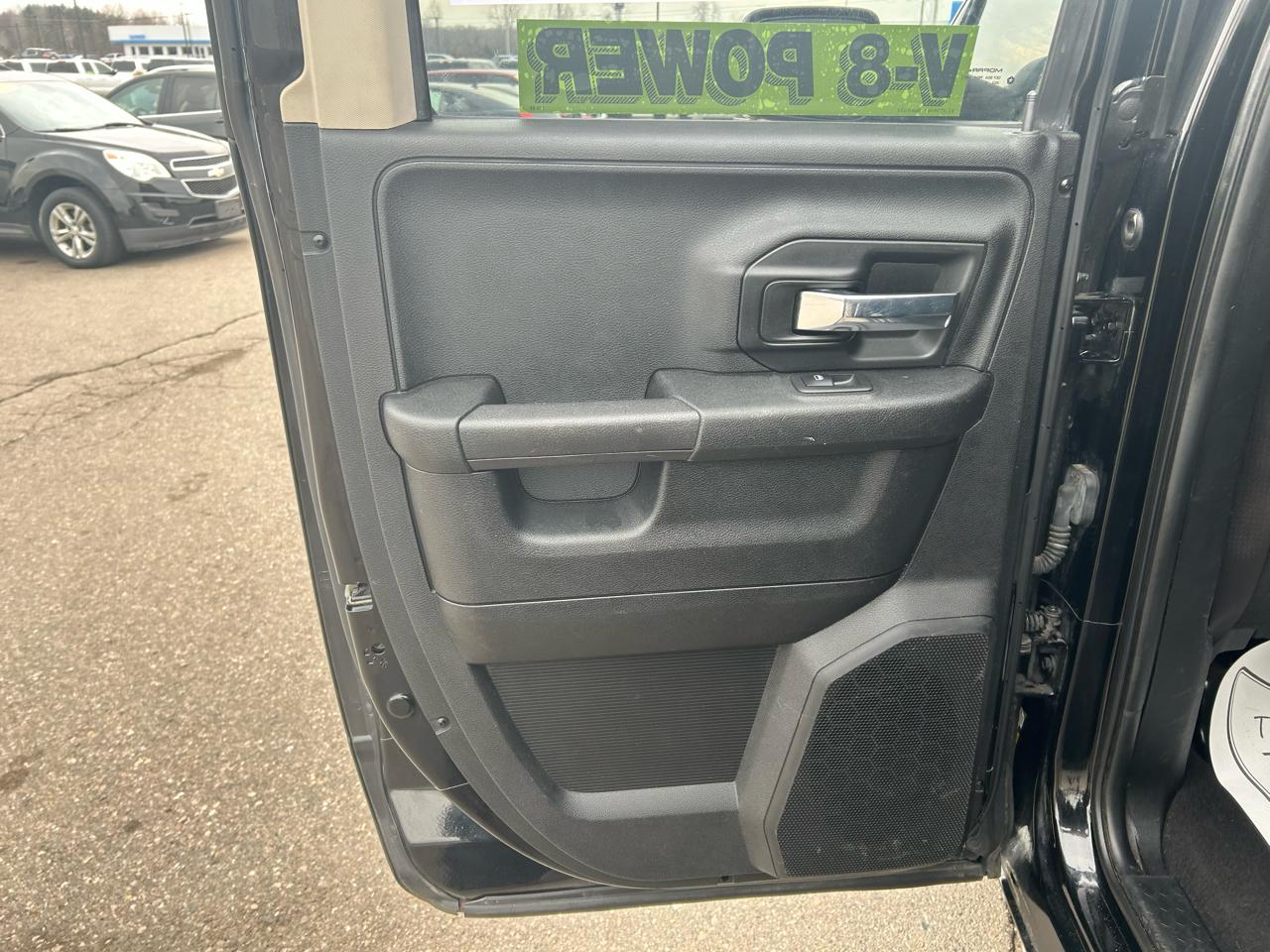 RAM 1500 Sport Quad Cab 4WD 2014