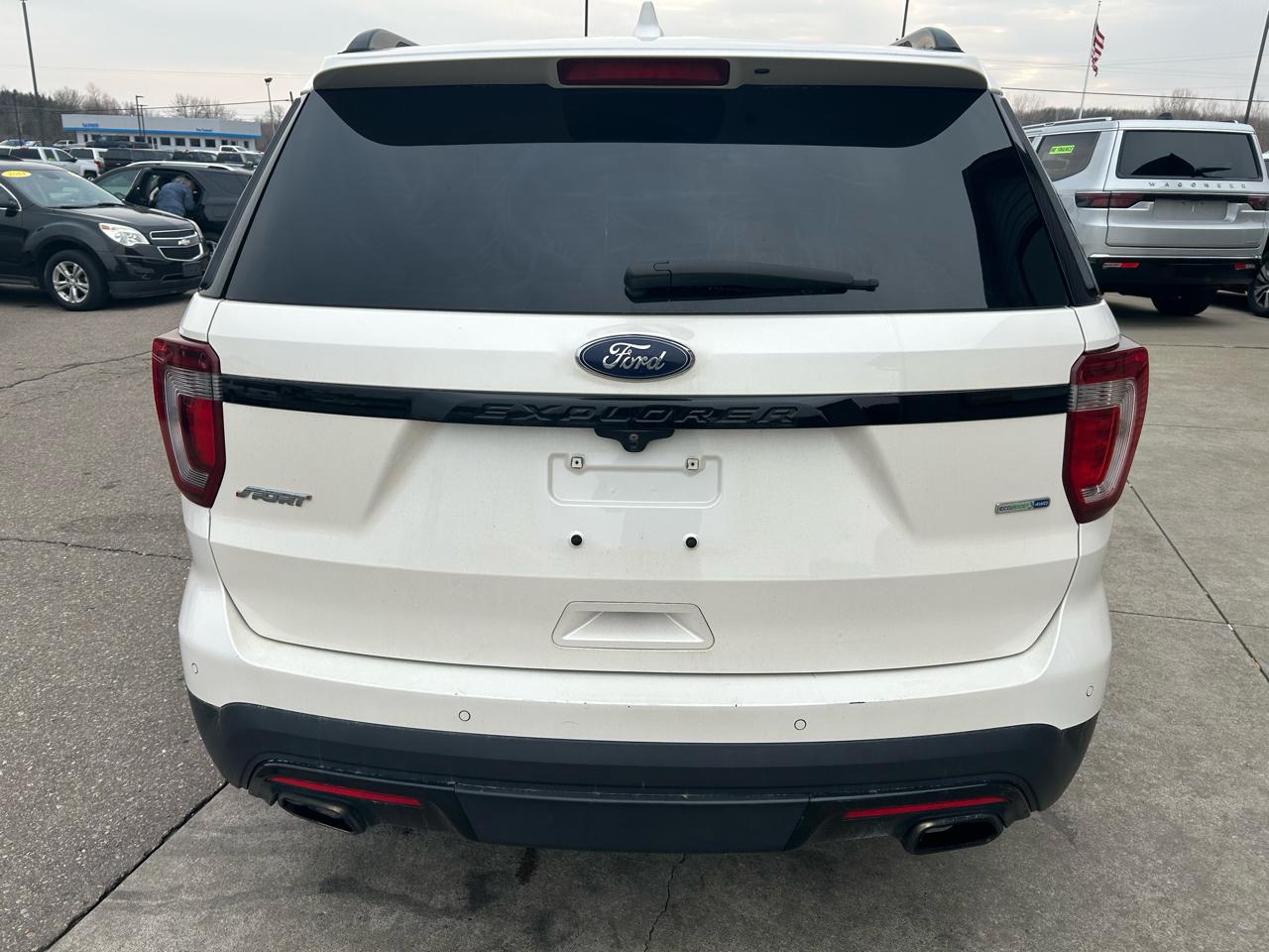 Ford Explorer Sport 4WD 2016