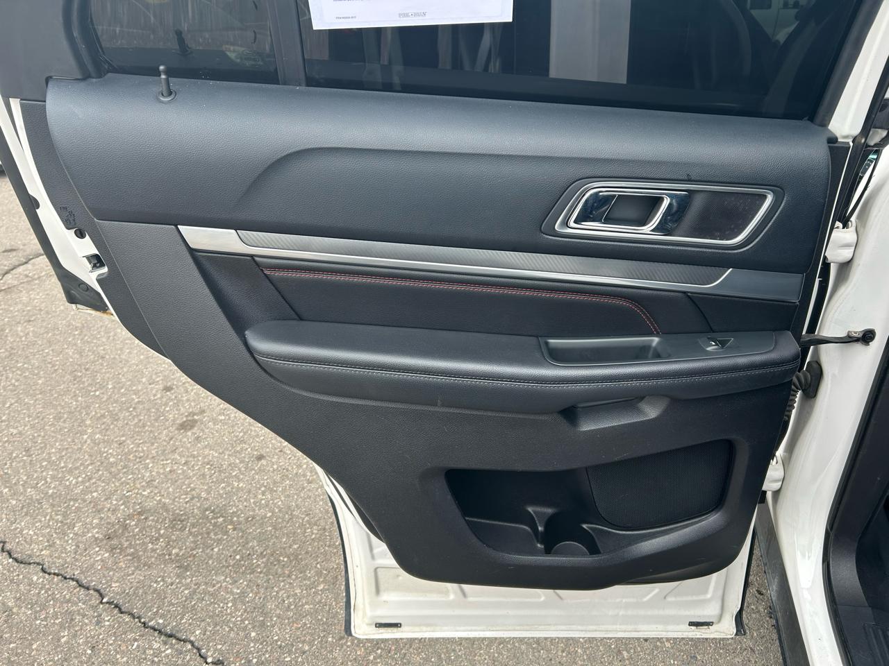 Ford Explorer Sport 4WD 2016