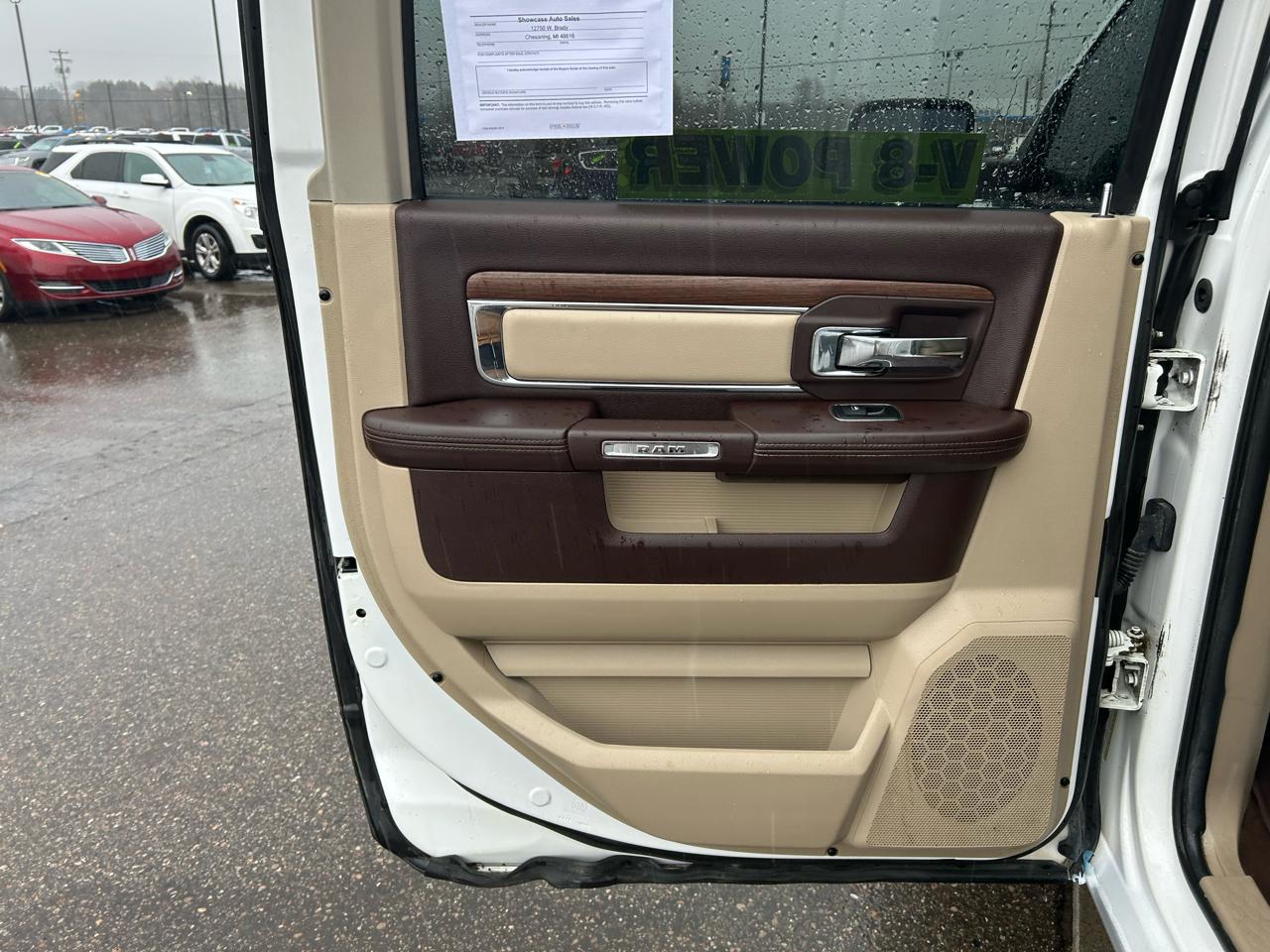 RAM 1500 Laramie Crew Cab SWB 4WD 2013