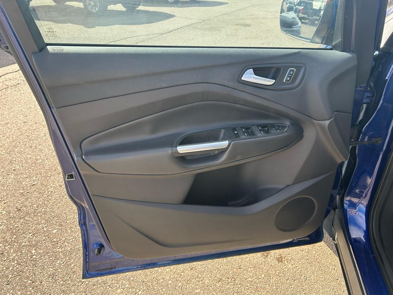 Ford Escape SE FWD 2015