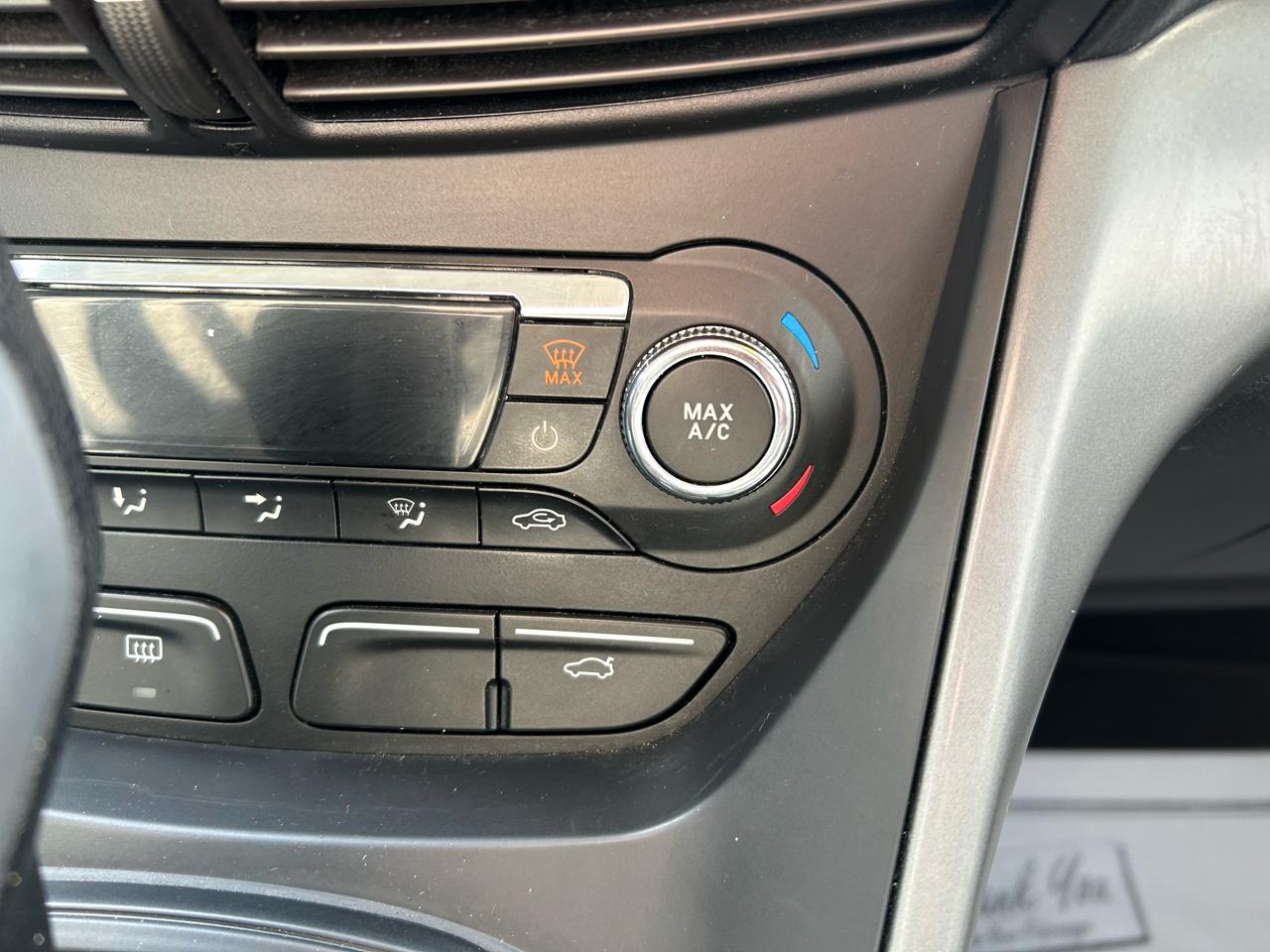 Ford Escape SE FWD 2015