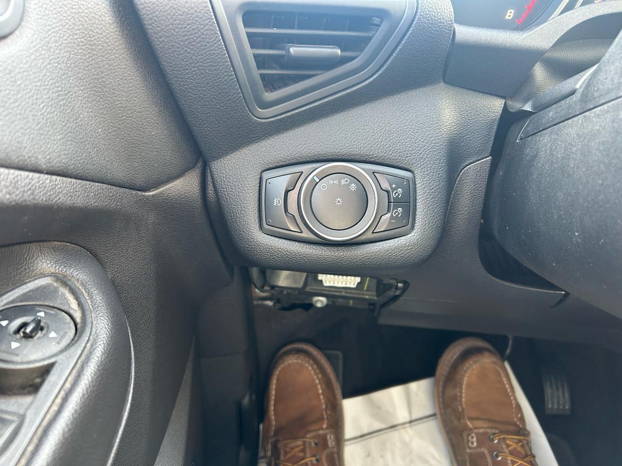 Ford Escape SE FWD 2015