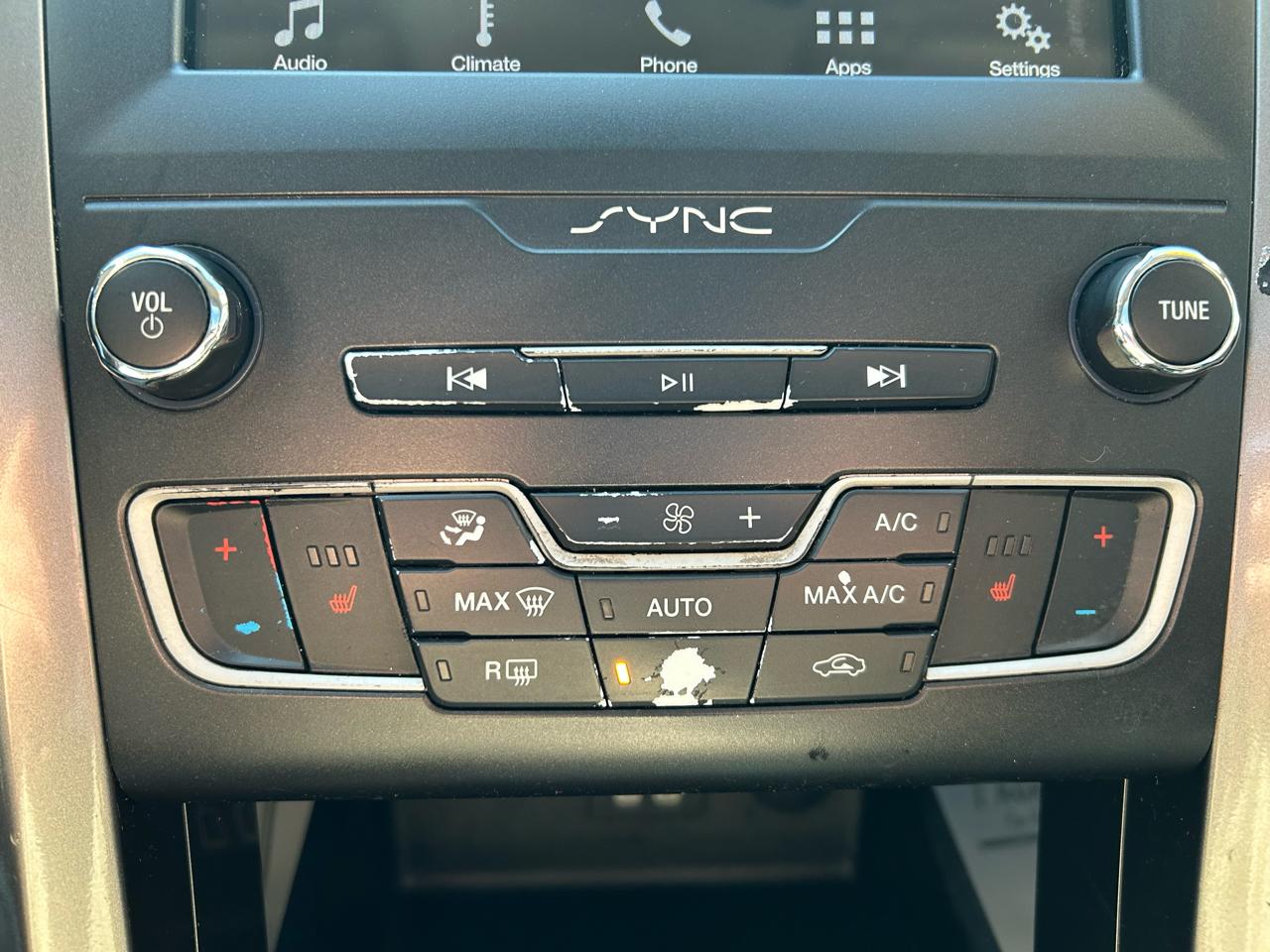 Ford Fusion SEL 2019