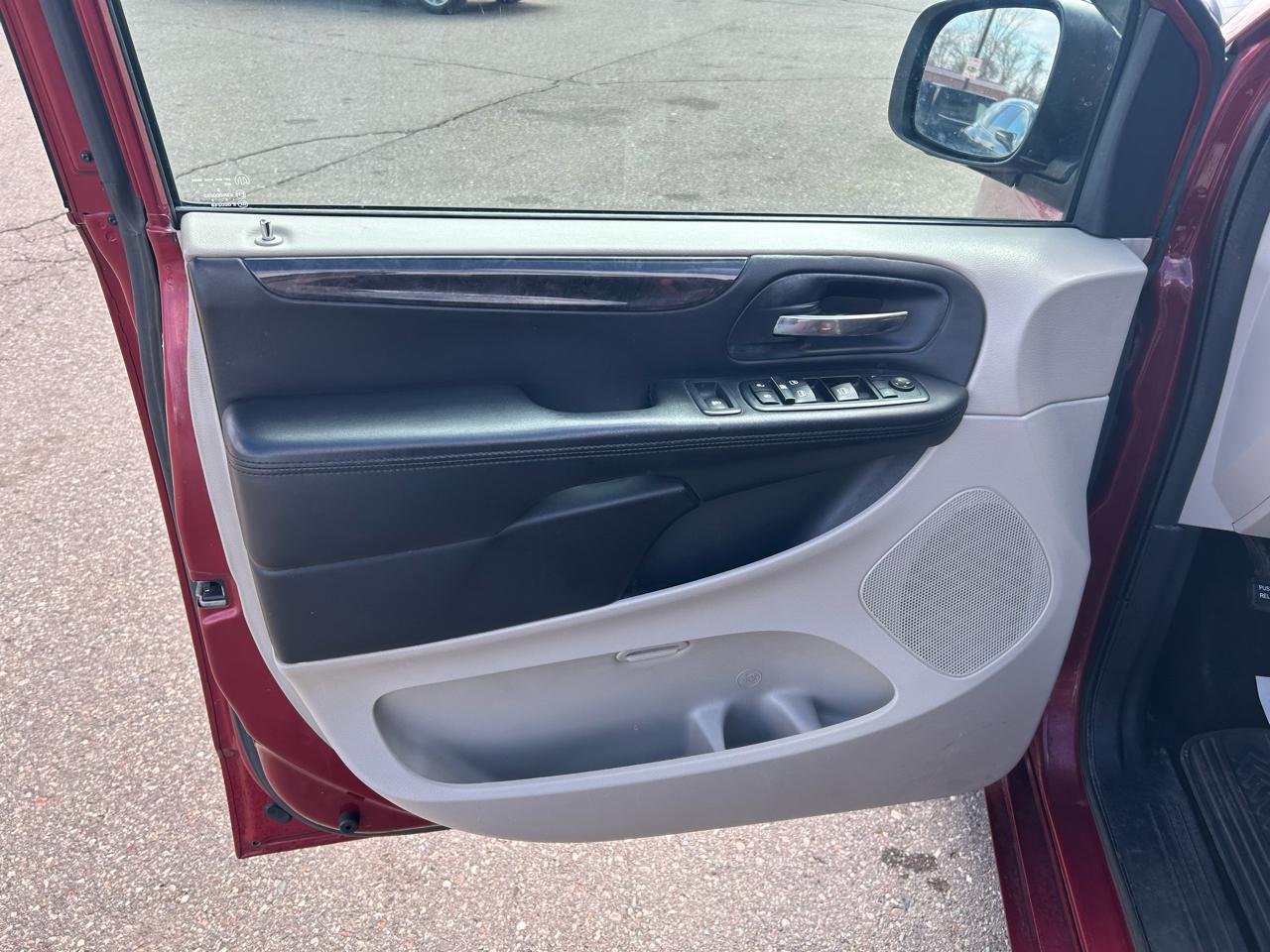 Dodge Grand Caravan SXT 2014