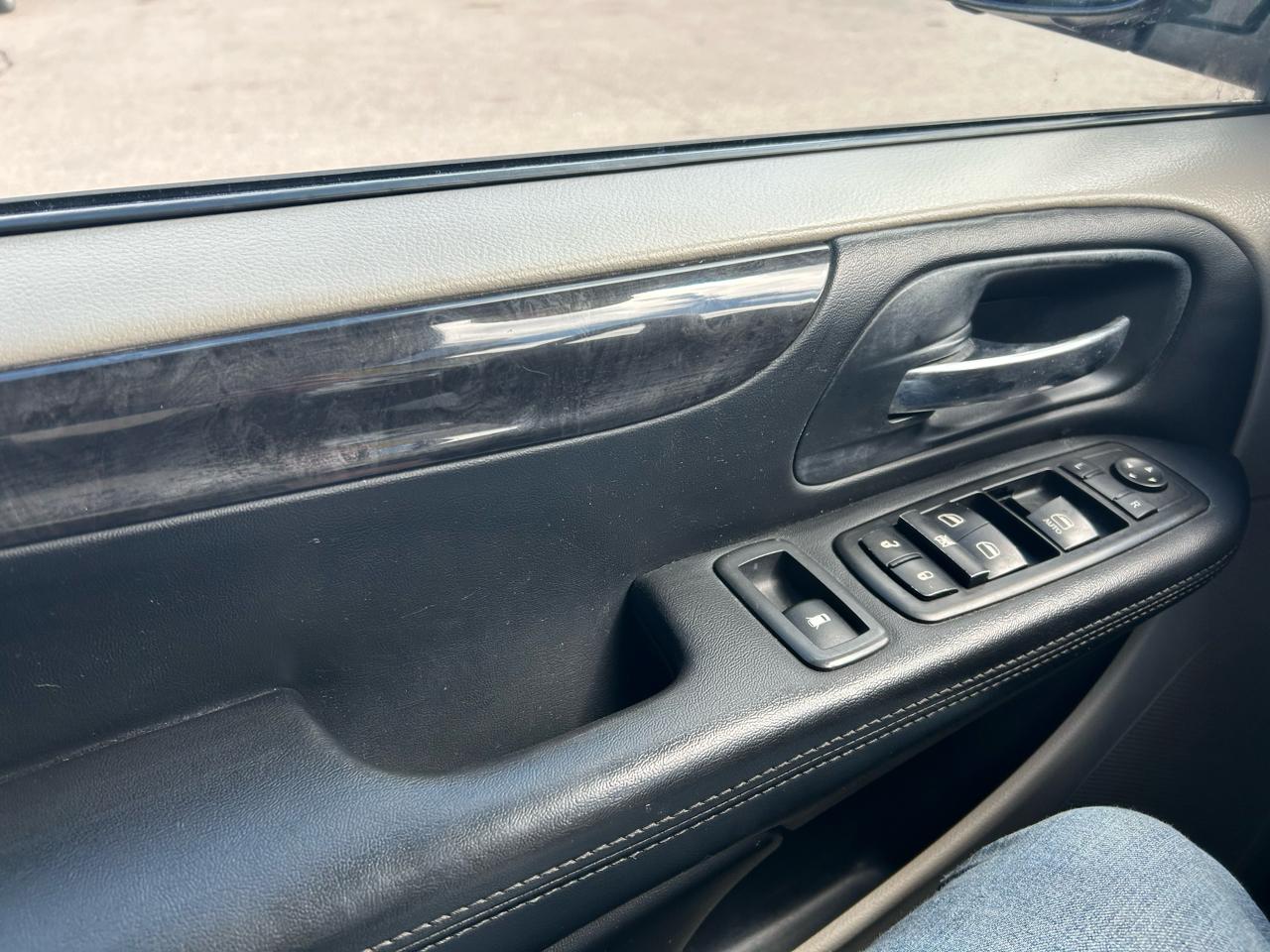 Dodge Grand Caravan SXT 2014