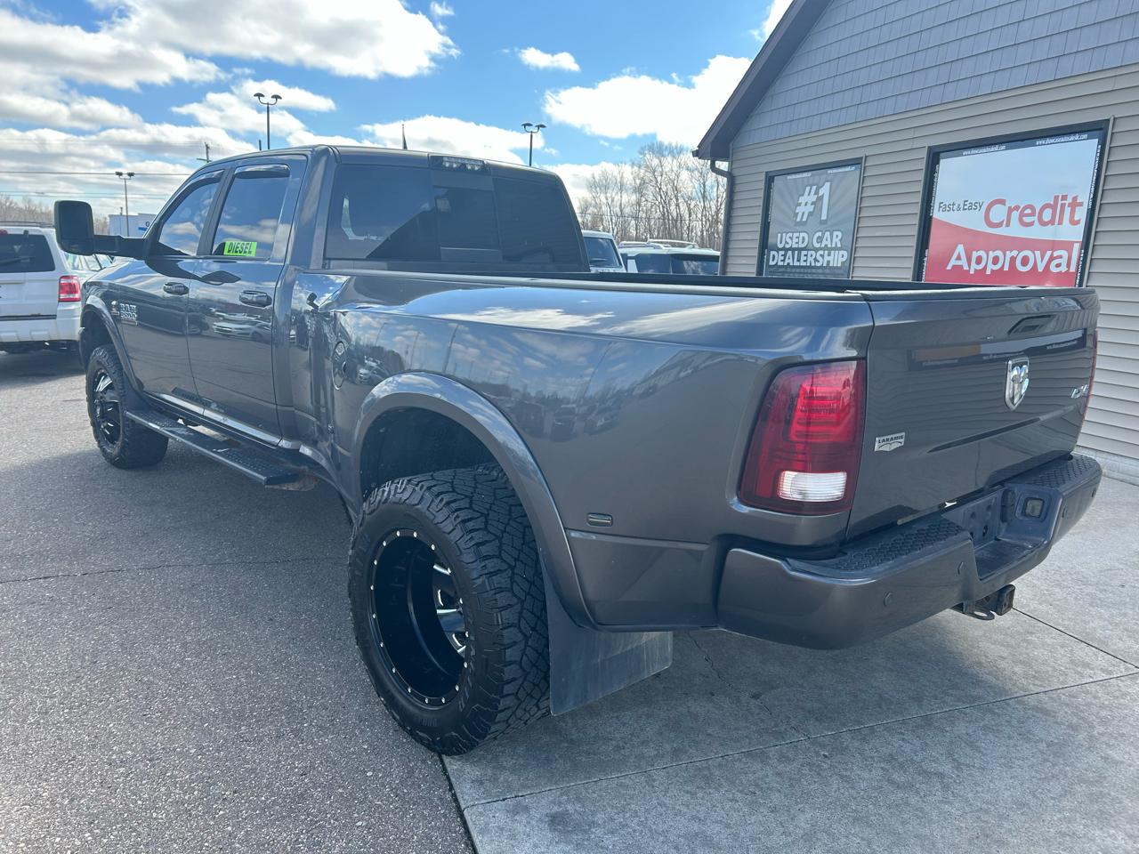 RAM 3500 Laramie Crew Cab LWB 4WD DRW 2018