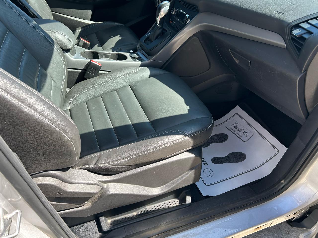 Ford Escape SE FWD 2016