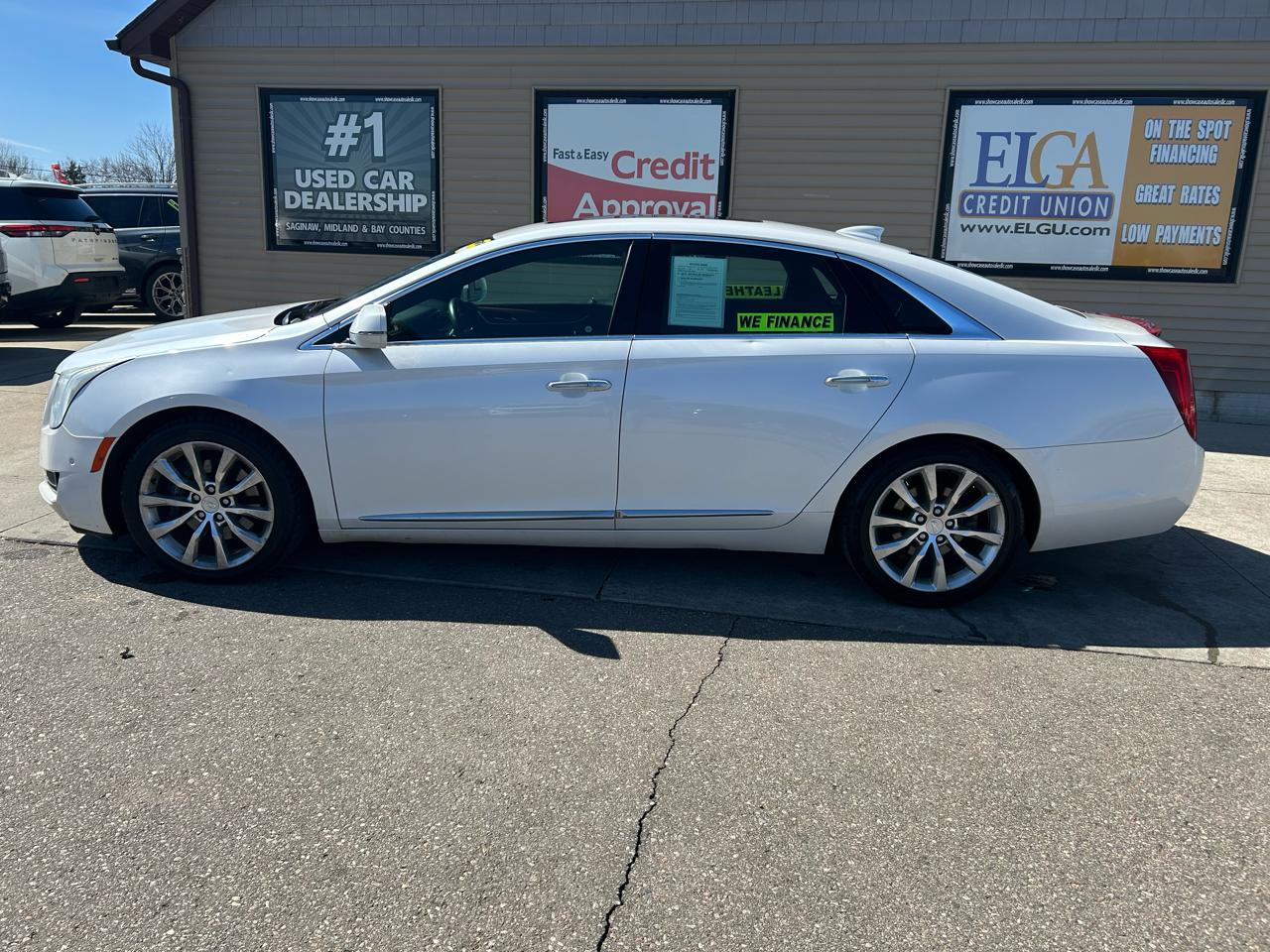 Cadillac XTS Luxury FWD 2016