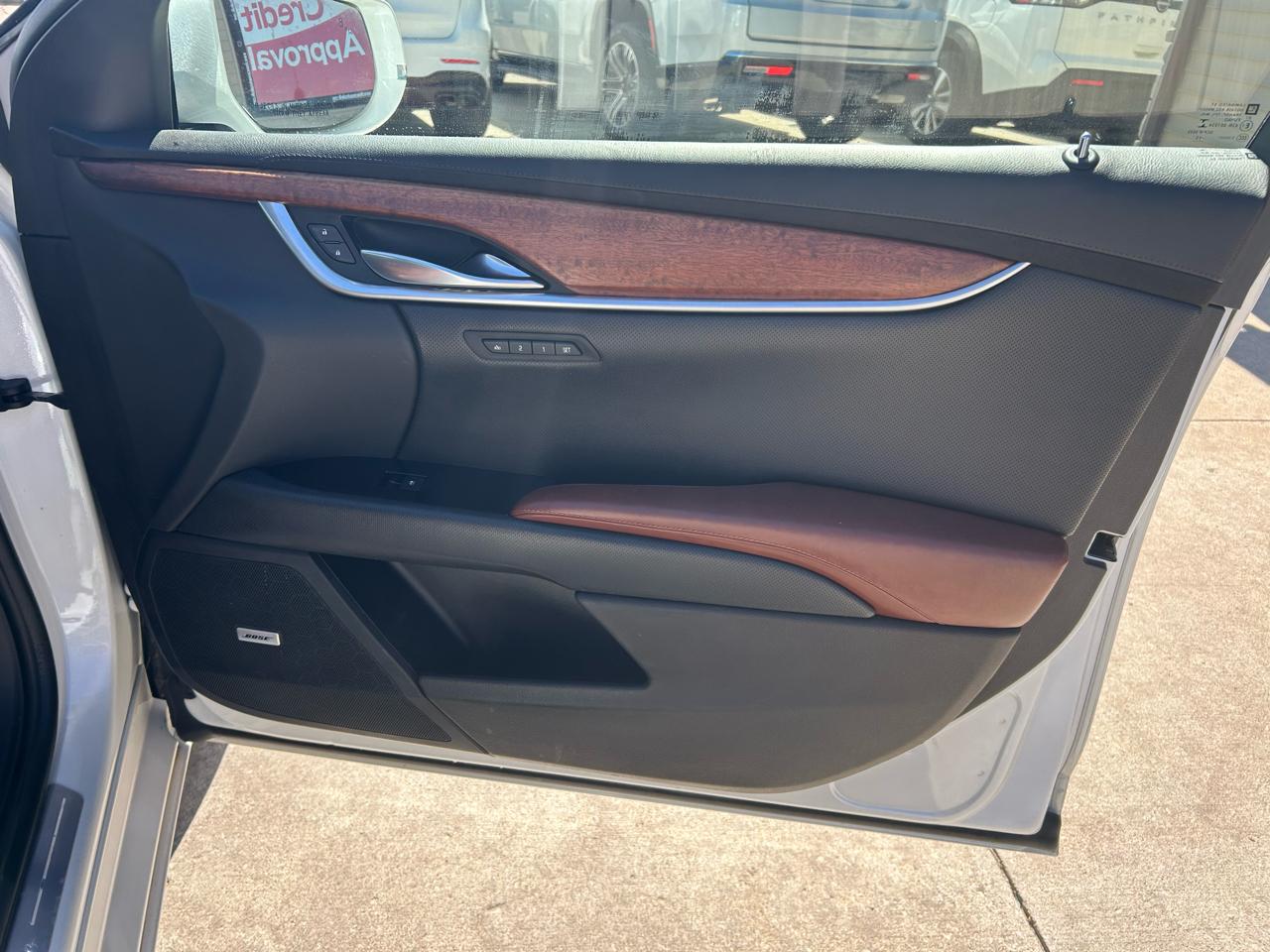 Cadillac XTS Luxury FWD 2016