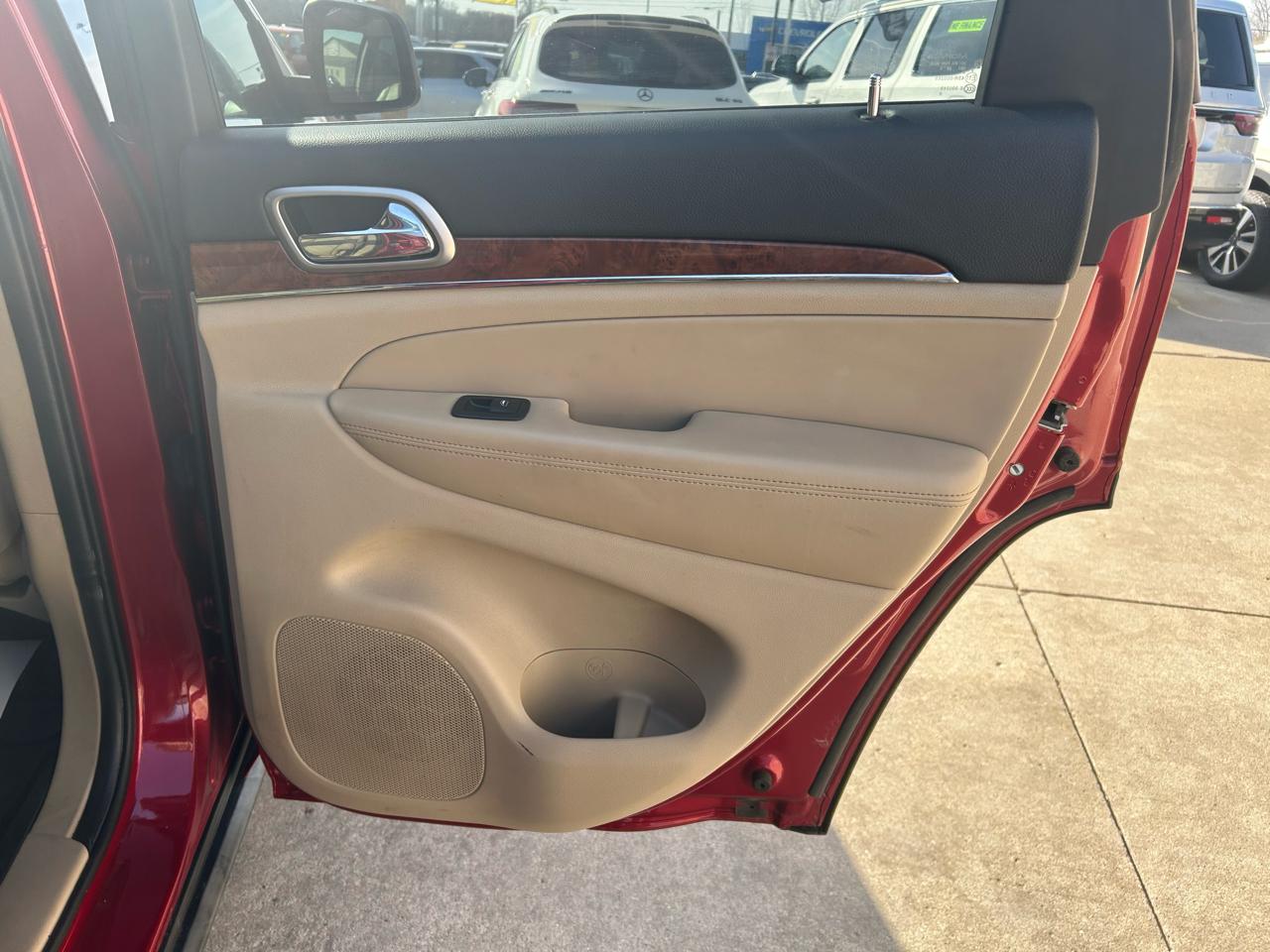 Jeep Grand Cherokee Limited 4WD 2011