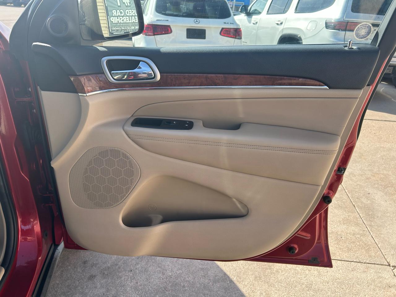 Jeep Grand Cherokee Limited 4WD 2011