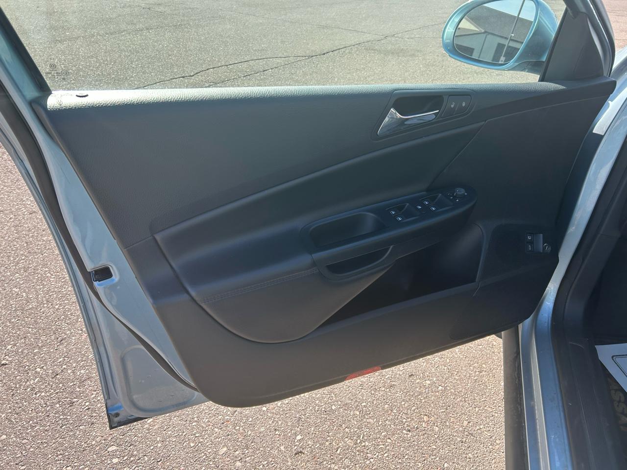 Volkswagen Passat 2.0T Wolfsburg Edition 2007