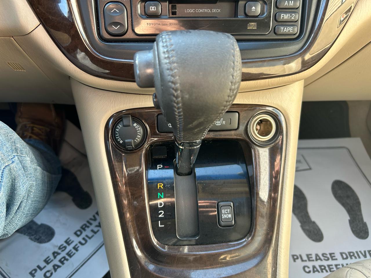 Toyota Highlander V6 4WD 2002