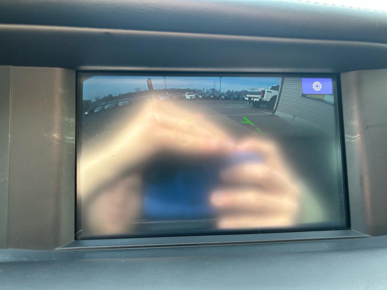 Infiniti QX30 Base 2018