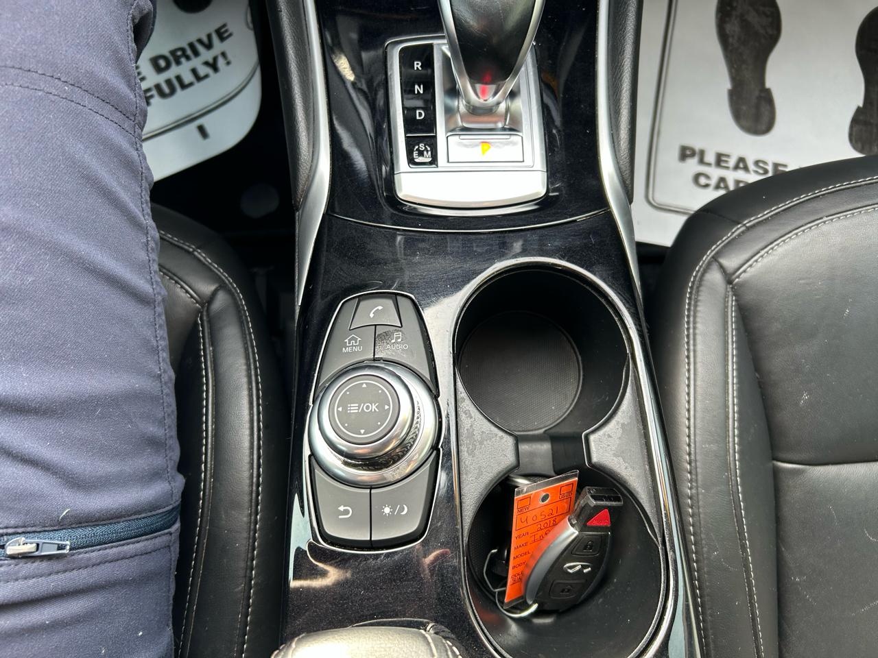 Infiniti QX30 Base 2018